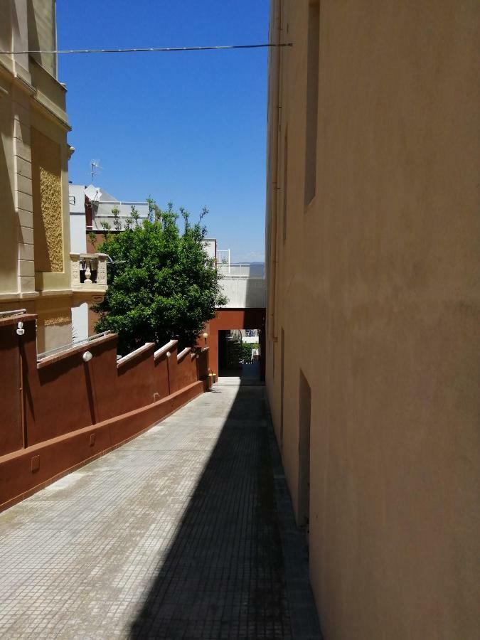 Quarantacinque Ospitalita Hotel Cagliari Exterior photo